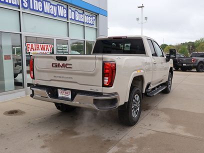 New 2026 GMC Sierra 2500 SLE w/ Preferred Package