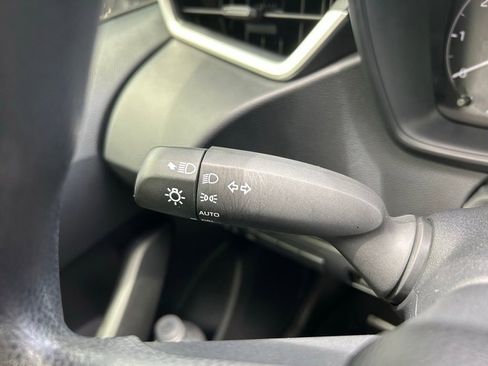 Used 2023 Toyota Corolla LE FWD image 22
