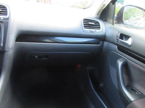 Used 2014 Volkswagen Jetta S image 35