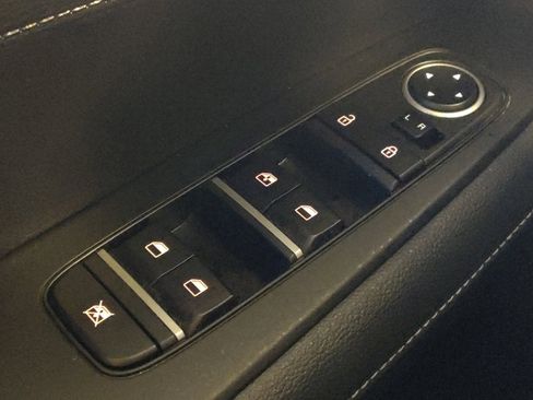 Used 2023 Kia Forte GT-Line w/ GT-Line Technology Package FWD image 27