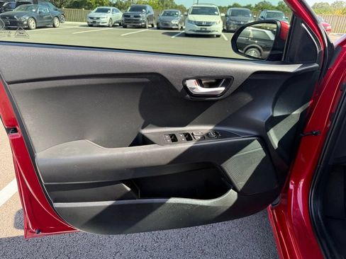 Used 2023 Kia Rio S w/ Technology Package FWD image 11