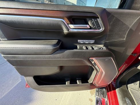 Used 2024 GMC Sierra 1500 Denali w/ Technology Package image 21