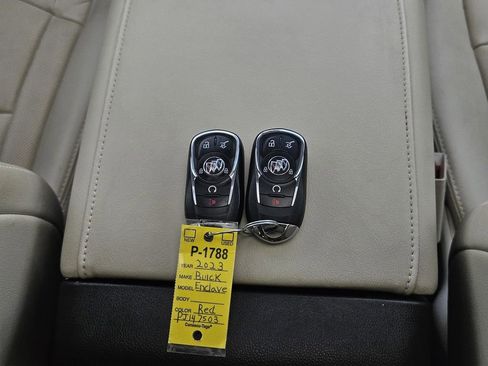 Used 2023 Buick Enclave Premium w/ Experience Buick Package FWD image 32