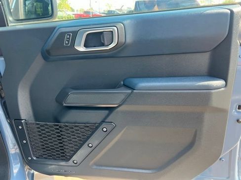 Used 2024 Ford Bronco Outer Banks w/ Sasquatch Package AWD/4WD image 10