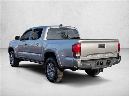 Used 2018 Toyota Tacoma SR5 image 8