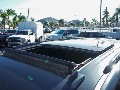 Used 2021 Chevrolet Tahoe Z71 w/ Z71 Signature Package AWD/4WD image 30