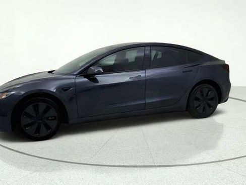 Used 2025 Tesla Model 3 Long Range RWD image 4