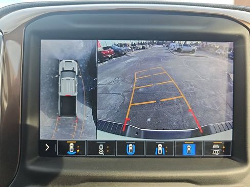 Used 2022 Chevrolet Silverado 2500 High Country image 22