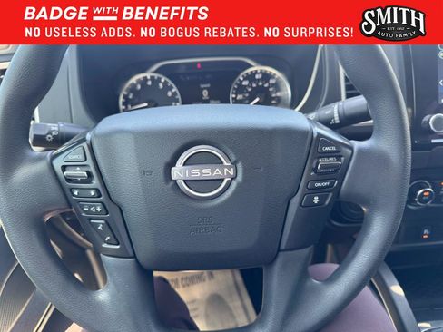 Used 2022 Nissan Frontier SV w/ Technology Package RWD image 26