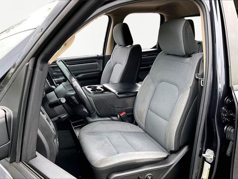 Used 2019 RAM 1500 Big Horn image 15