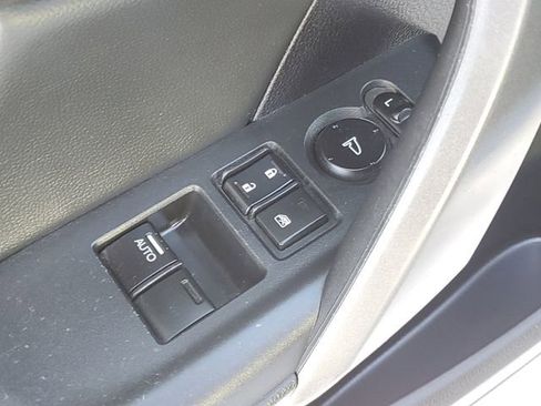 Used 2009 Honda Accord LX-S image 15