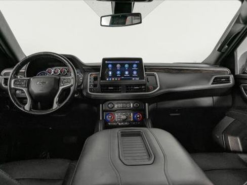 Used 2021 Chevrolet Suburban Z71 w/ Z71 Signature Package AWD/4WD image 29