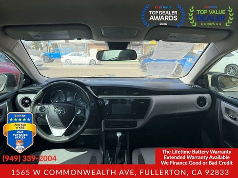 Used 2017 Toyota Corolla LE w/ Carpet Mat Package (TMS) FWD image 29