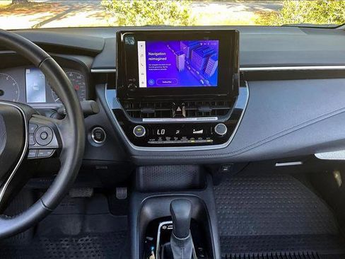 Certified 2024 Toyota Corolla SE image 9