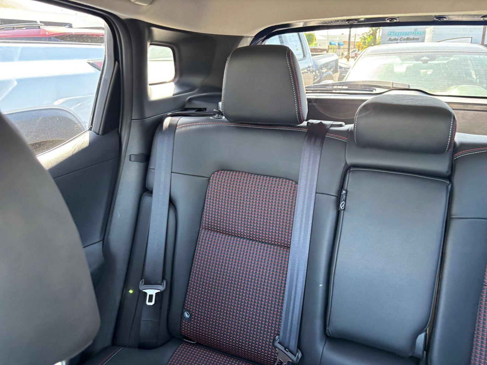 Used 2026 Nissan Kicks SR AWD/4WD image 39