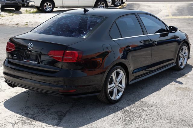 Used 2017 Volkswagen Jetta GLI FWD image 14