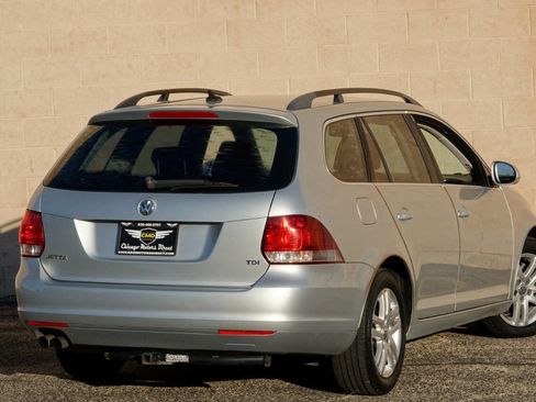 Used 2010 Volkswagen Jetta TDI FWD image 20