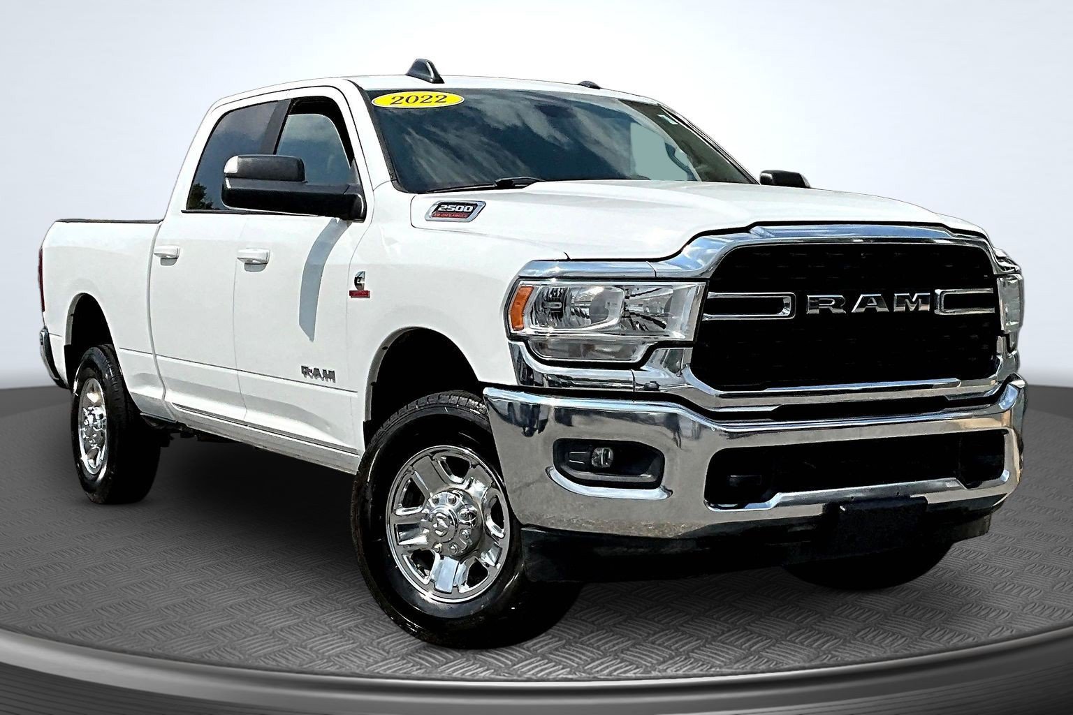 Used 2022 RAM 2500 Big Horn w/ Cold Weather Group AWD/4WD image 2