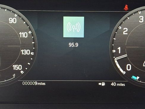 New 2026 Land Rover Defender 110 S AWD/4WD image 17