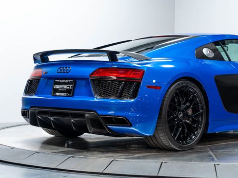 Used 2017 Audi R8 V10 plus AWD/4WD image 15