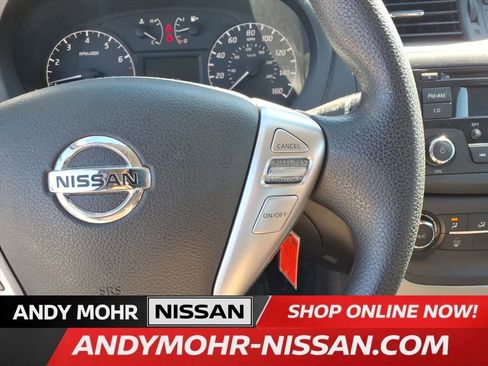 Used 2015 Nissan Sentra S image 22