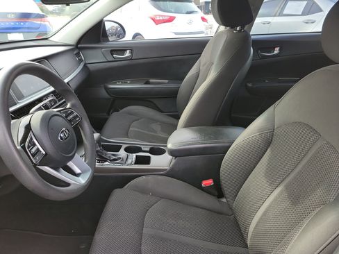 Used 2020 Kia Optima LX image 16