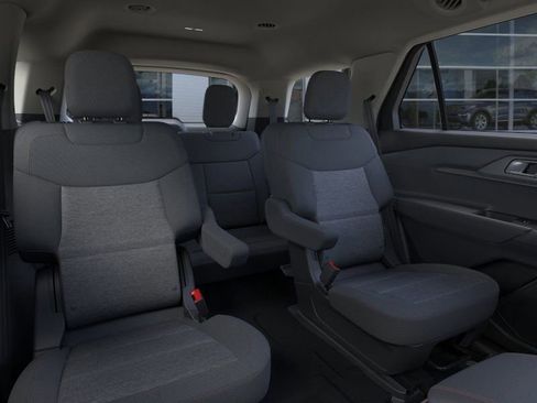 New 2026 Ford Explorer Active image 12