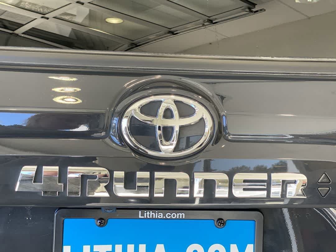 Certified 2024 Toyota 4Runner SR5 AWD/4WD image 11