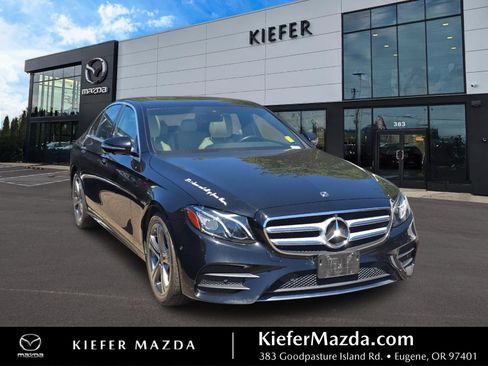 Used 2019 Mercedes-Benz E 300 image 1