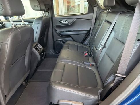 Used 2022 Chevrolet Blazer LT AWD/4WD image 15