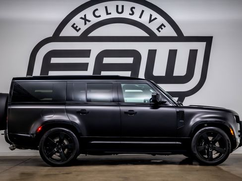 Used 2026 Land Rover Defender 130 V8 AWD/4WD image 8