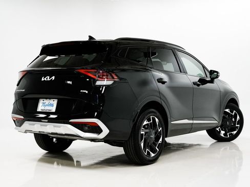 Certified 2025 Kia Sportage SX image 32