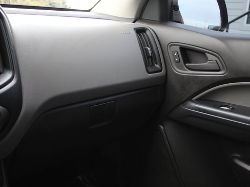 Used 2015 Chevrolet Colorado W/T w/ WT Convenience Package image 32