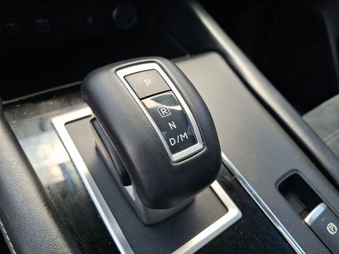 Used 2022 Mitsubishi Outlander SE AWD/4WD image 16