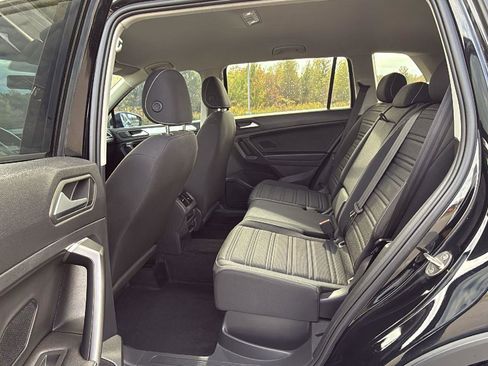 Used 2022 Volkswagen Tiguan S image 22