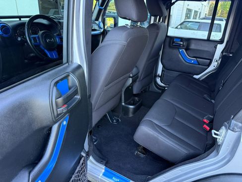 Used 2017 Jeep Wrangler Unlimited Sport w/ Quick Order Package 24S image 29