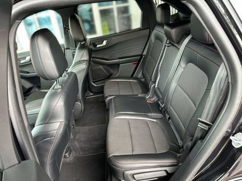 Used 2023 Ford Escape ST-Line w/ Tech Pack #1 AWD/4WD image 22