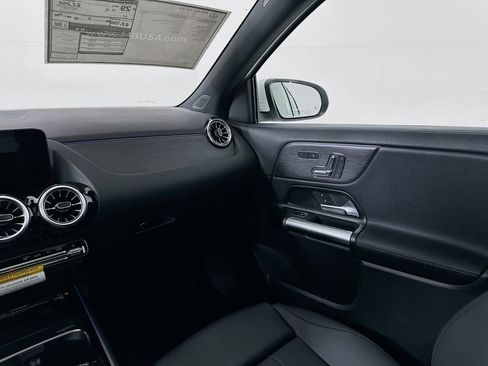 New 2026 Mercedes-Benz GLA 250 image 24
