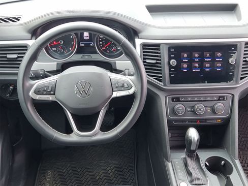 Used 2021 Volkswagen Atlas SE image 26