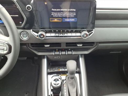New 2026 Chevrolet Colorado Trail Boss AWD/4WD image 24