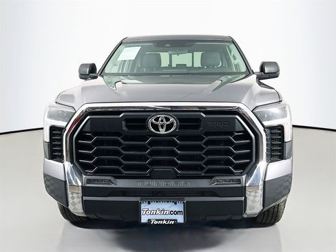 Used 2022 Toyota Tundra SR5 image 2