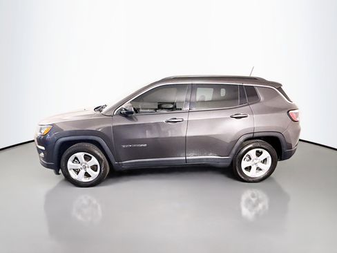 Used 2019 Jeep Compass Latitude w/ Popular Equipment Group image 6