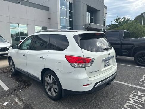 Used 2014 Nissan Pathfinder Platinum w/ Cargo Package FWD image 7