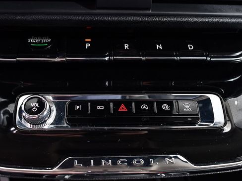 Used 2023 Lincoln Corsair AWD w/ Equipment Group 101A image 27