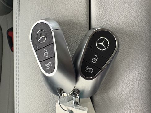 Certified 2023 Mercedes-Benz C 300 Sedan image 32