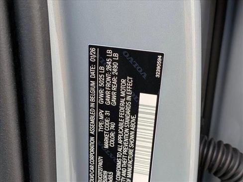 New 2026 Volvo XC40 B5 Plus w/ Protection Package Premier image 19