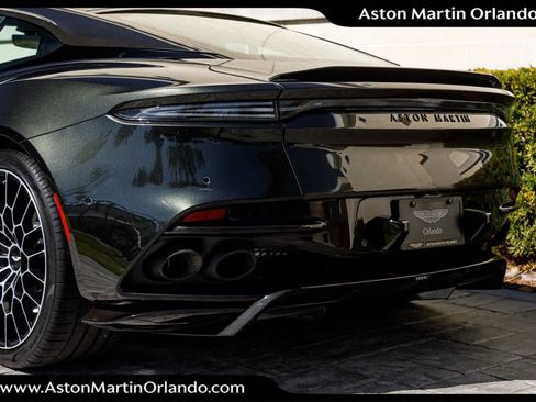 Used 2023 Aston Martin DBS Coupe image 41