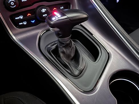 Used 2017 Dodge Challenger R/T w/ Blacktop Package image 29