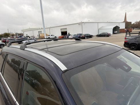 Used 2024 Toyota Highlander Platinum image 6