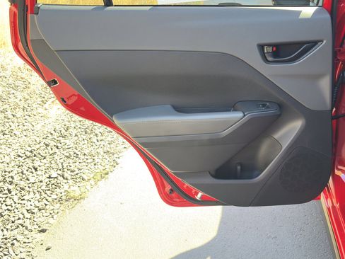 New 2025 Subaru Crosstrek 2.0i Premium image 29